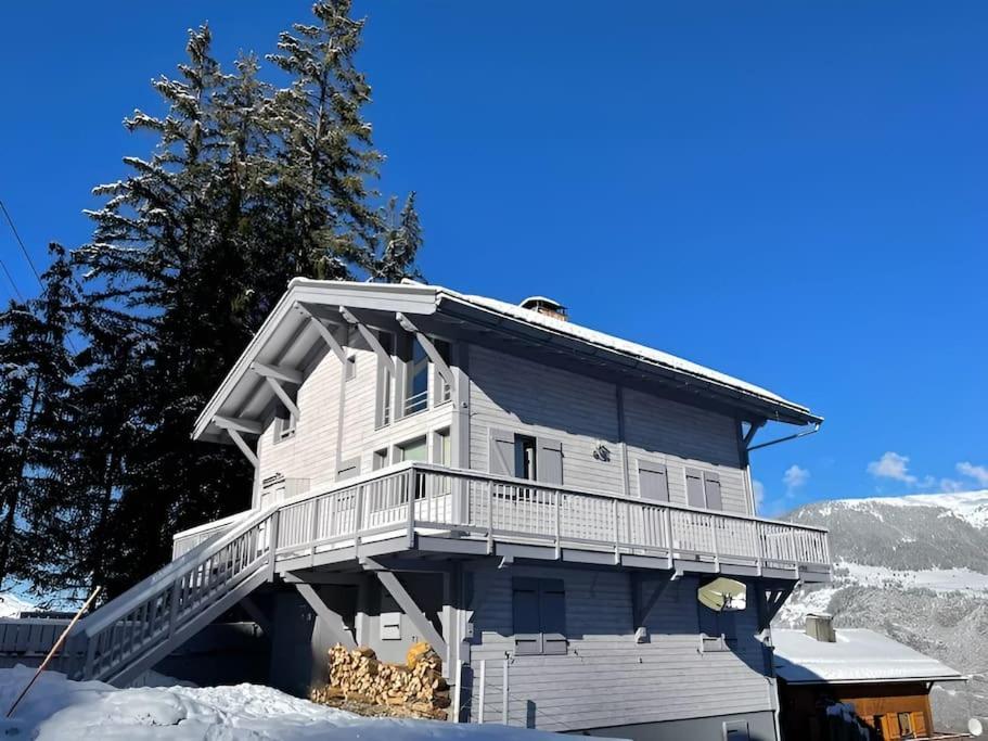 La Tania - 14 Personnes - 7 7 Salles De Bains - 40 M Des Pistes Chalé